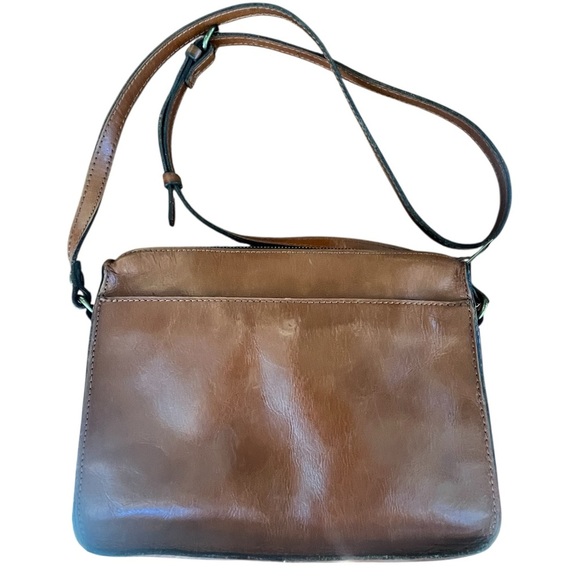 Patricia  Nash  Heritage
Nazaire Brown Leather
Crossbody purse - Picture 2 of 11